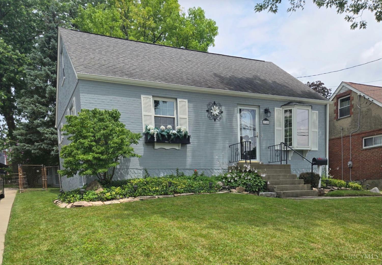 Property Photo: 3768 Nightingale Drive OH 45227