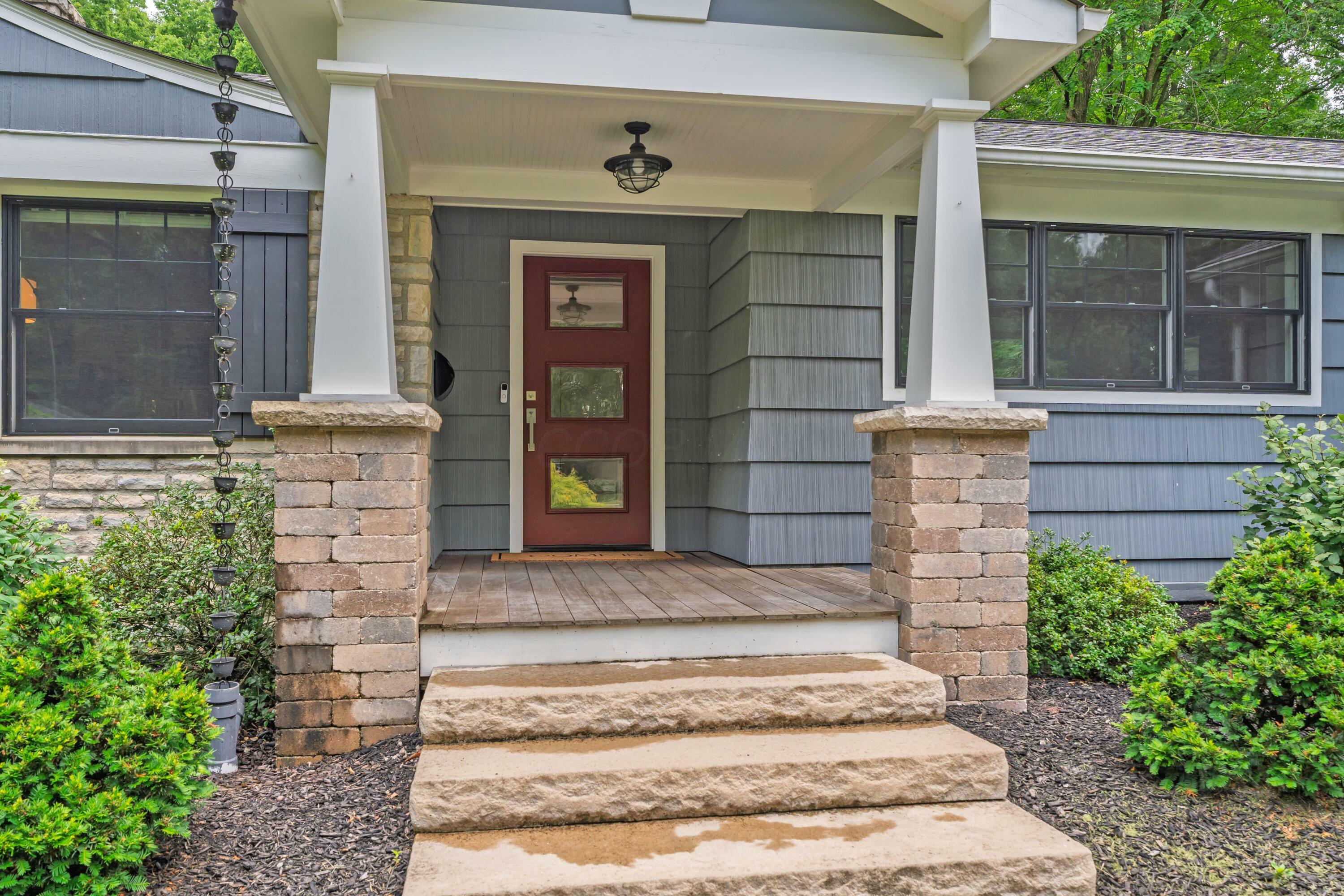 Property Photo: 3974 Wynding Drive OH 43214