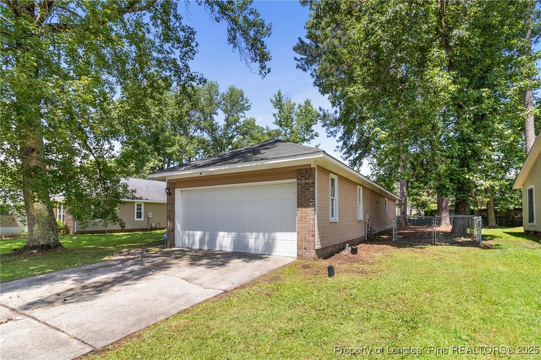 Property Photo:  119 Deerfield Drive  NC 28390 