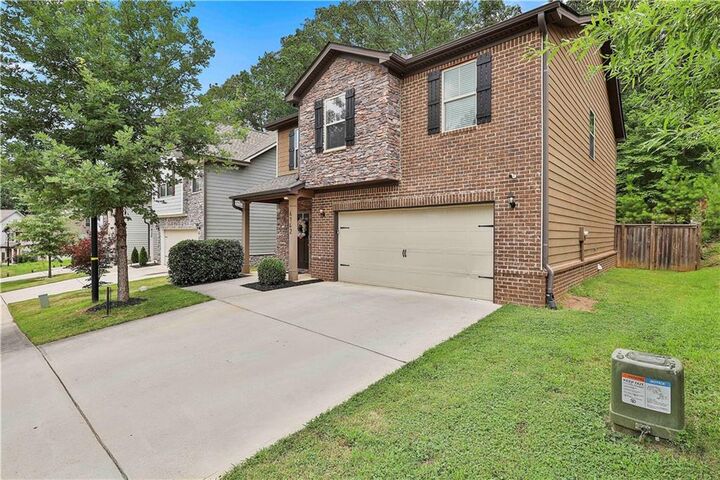 4142 Woodland Park Drive SW Drive SW  Atlanta GA 30331 photo