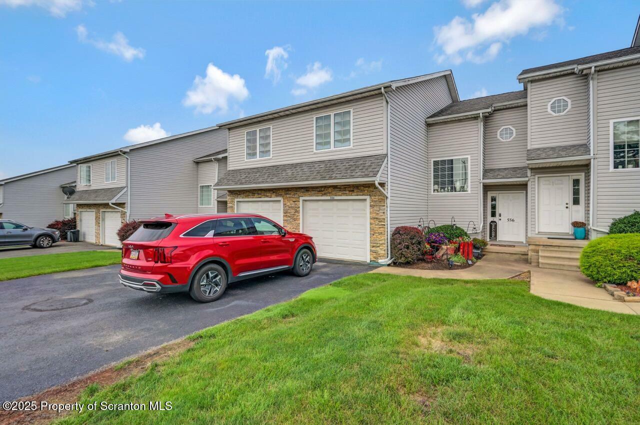 Property Photo: 556 S Keyser Avenue PA 18504