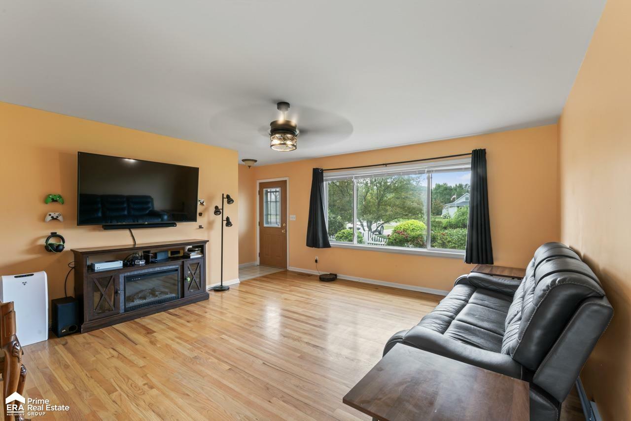 Property Photo:  6494 W Coldwater Road  MI 48433 