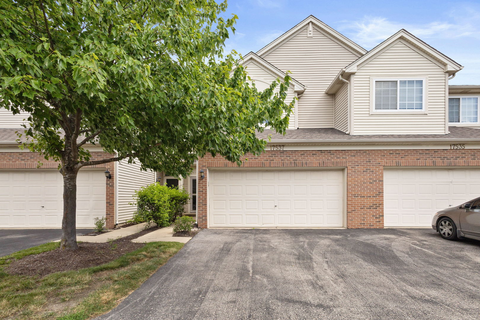 Property Photo:  17537 S Gilbert Drive  IL 60441 