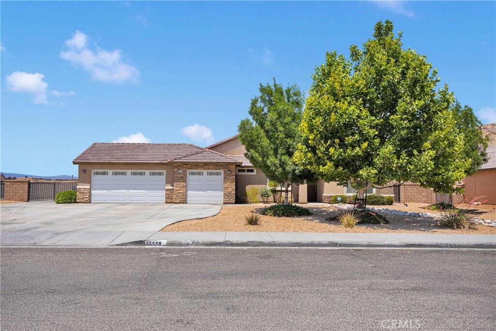 Property Photo: 15558 Lookout Road CA 92307