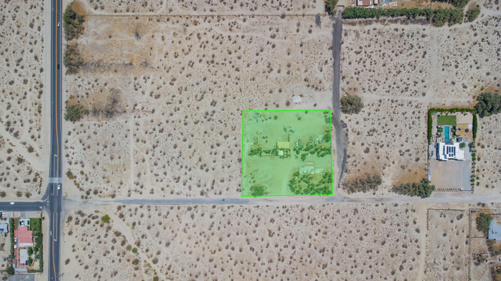 Property Photo: 17366 Avenida Manzana CA 92241