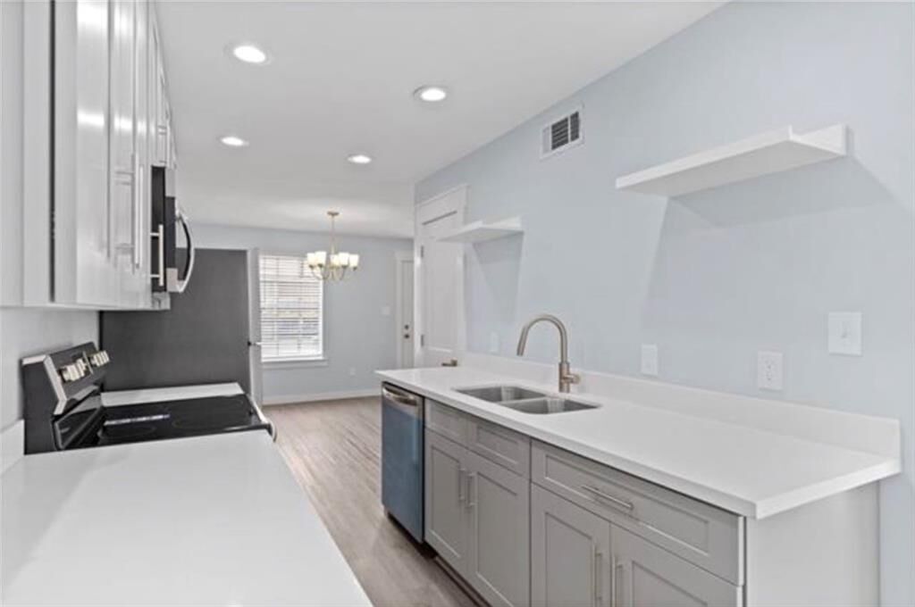 Property Photo:  100 5th Street C  LA 70447 