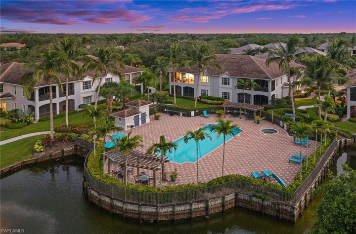 Property Photo:  5004 Maxwell Cir 3-202  FL 34105 