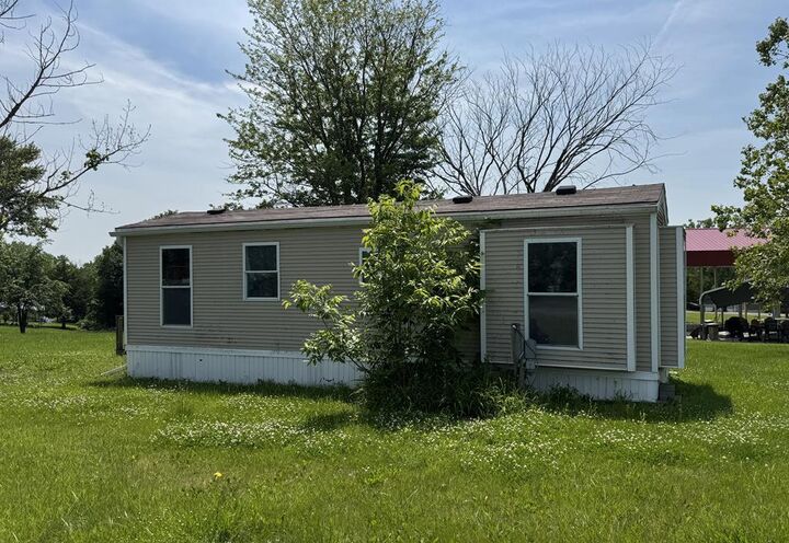 Property Photo: 17030 Spring Beauty Drive MO 63565