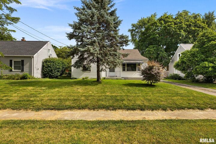 803 Eldridge Street  Washington IL 61571 photo