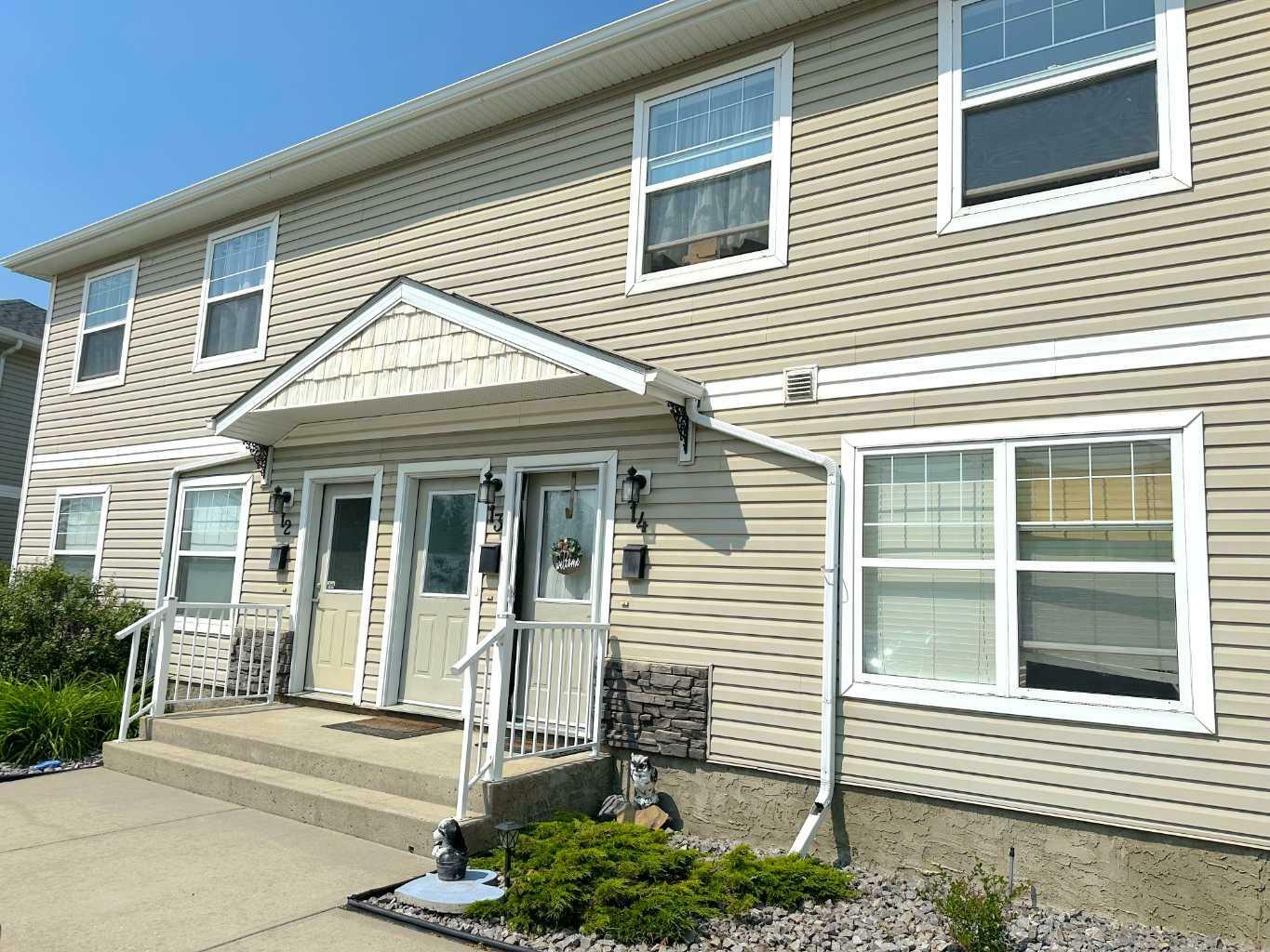 Property Photo: 20 Jacobs Close 13 AB T4P 4C9