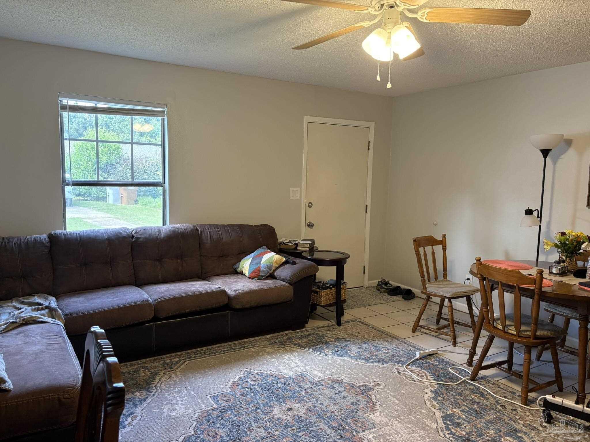 Property Photo: 3405 Green Briar Cir FL 32563