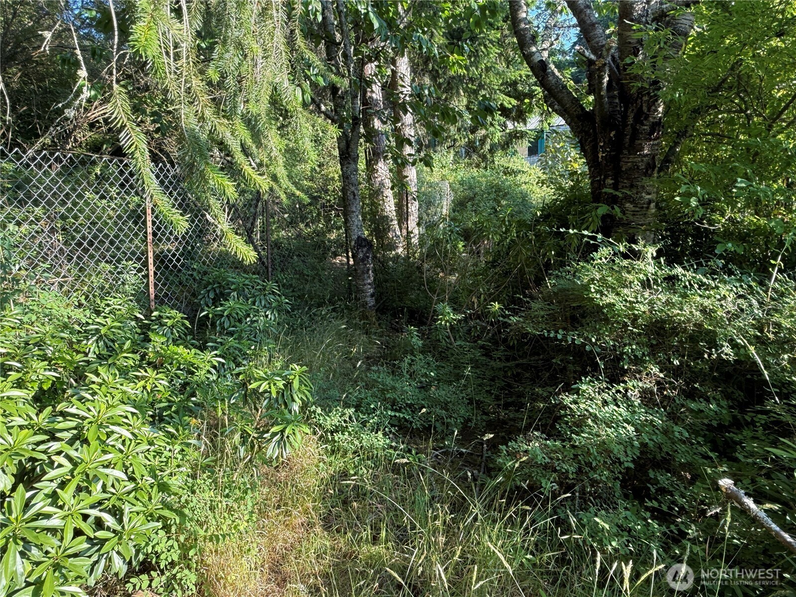Property Photo:  980 NE Pennington Loop  WA 98239 