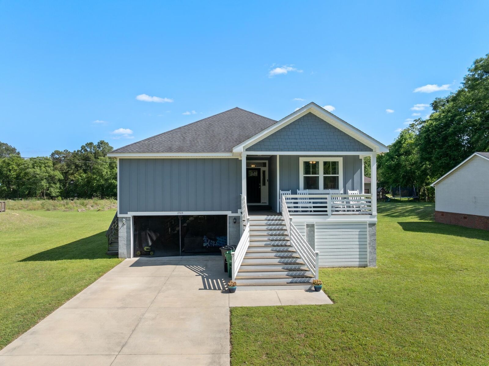 Property Photo: 1905 Shady Oaks Drive FL 32303