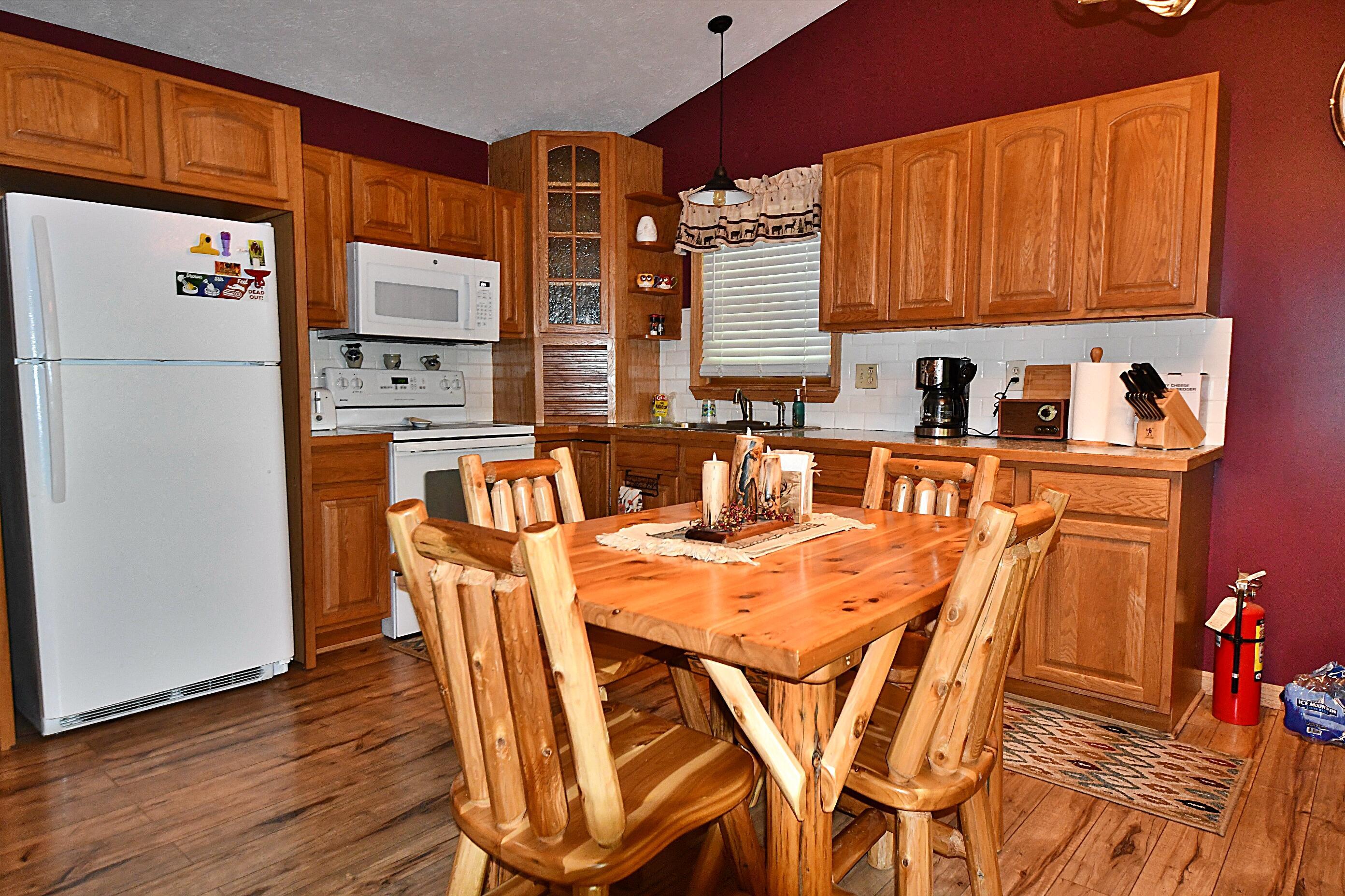 Property Photo: 5295 Blueberry Dr Drive MI 48625