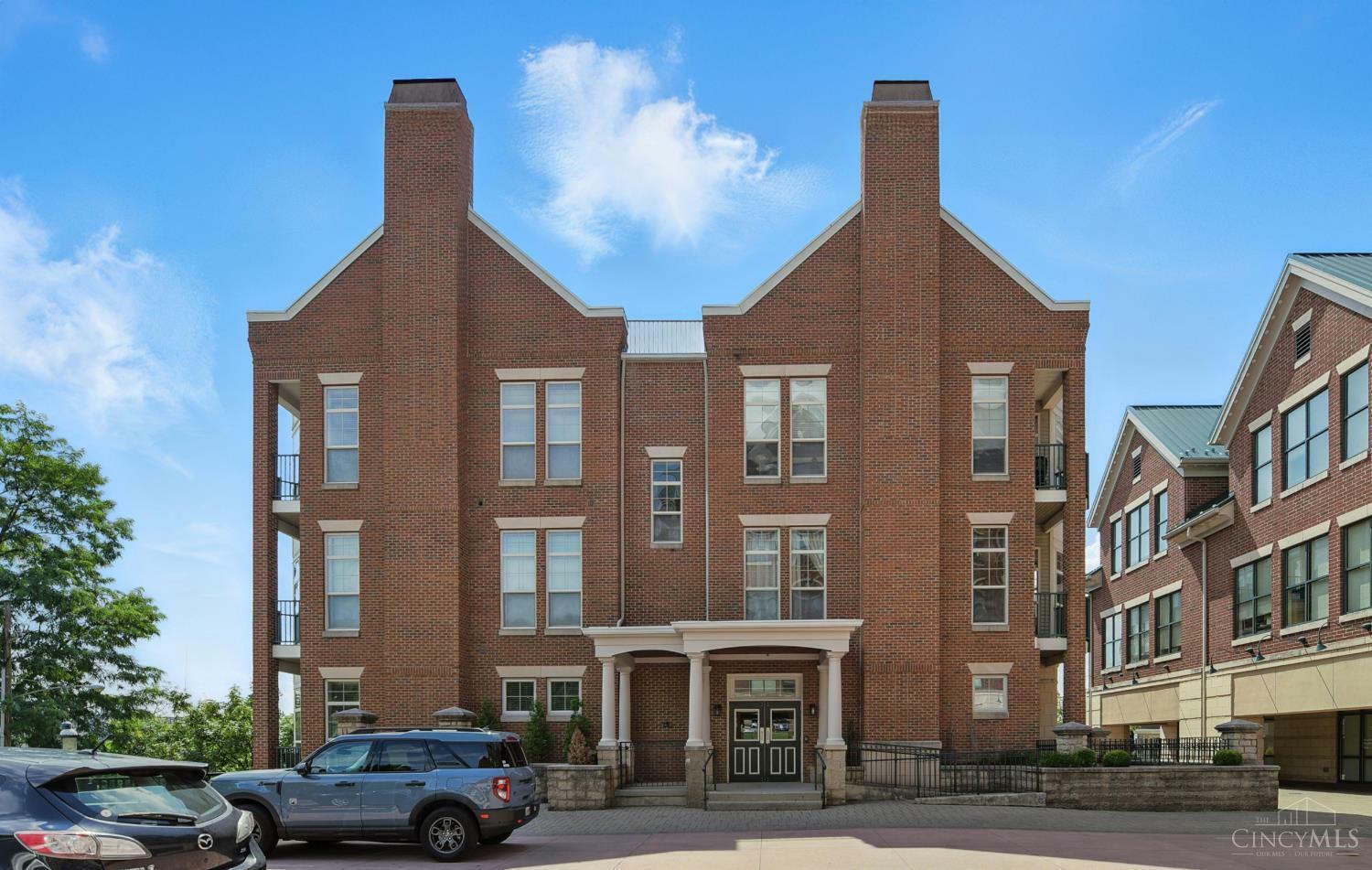 Property Photo:  252 Stetson Street  OH 45219 