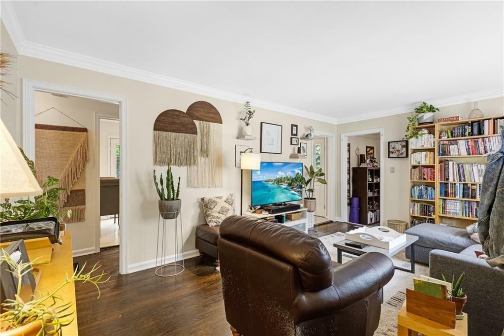Property Photo: 1091 Napier Street GA 30316