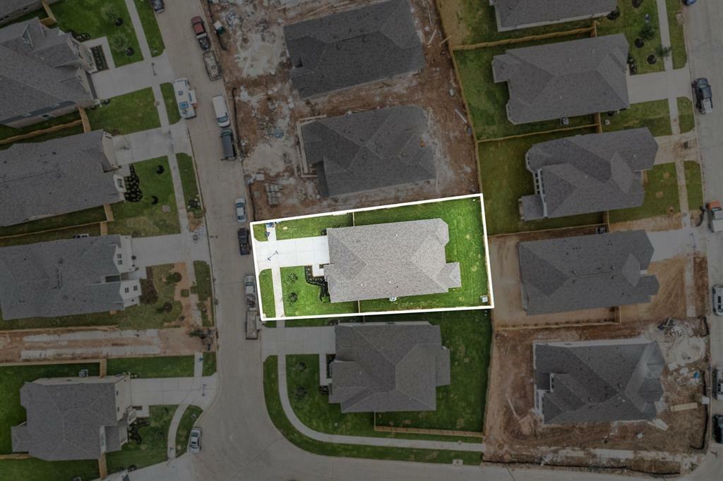 Property Photo: 2610 Clapbread Lane TX 77471