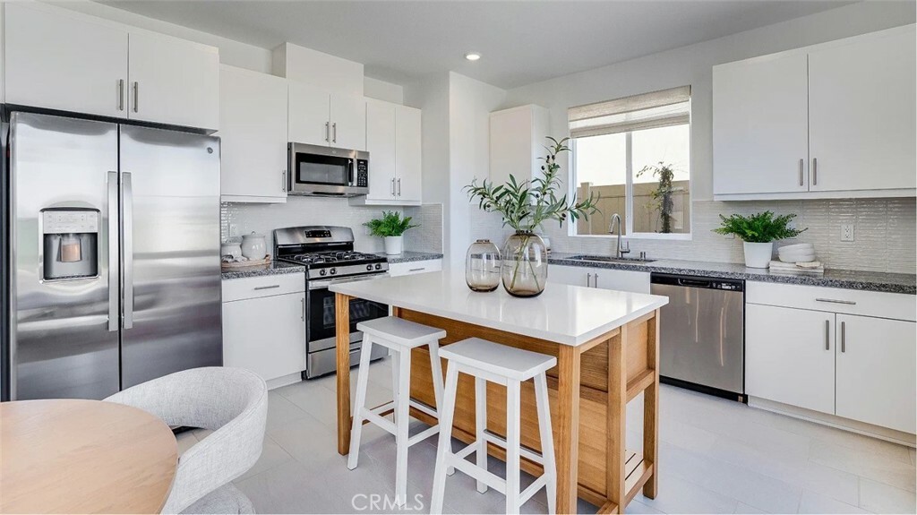 Property Photo:  17830 McKenzie Court  CA 92345 