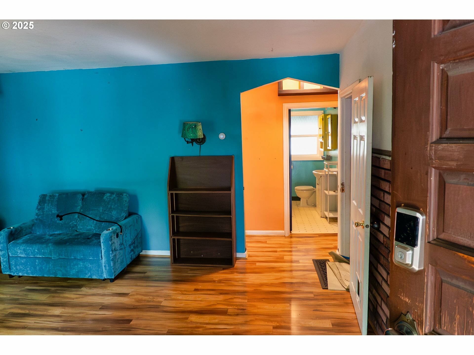 Property Photo:  2755 SE 98th Ave  OR 97266 