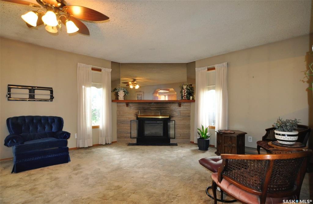 Property Photo: 2326 Preston Avenue S SK S7J 2G2
