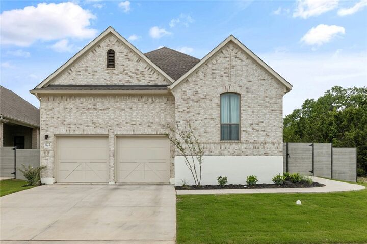 Property Photo: 1122 Silver Dollar Trail TX 78628