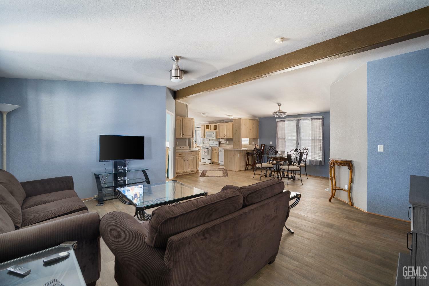 Property Photo: 6351 Akers Road 95 CA 93313