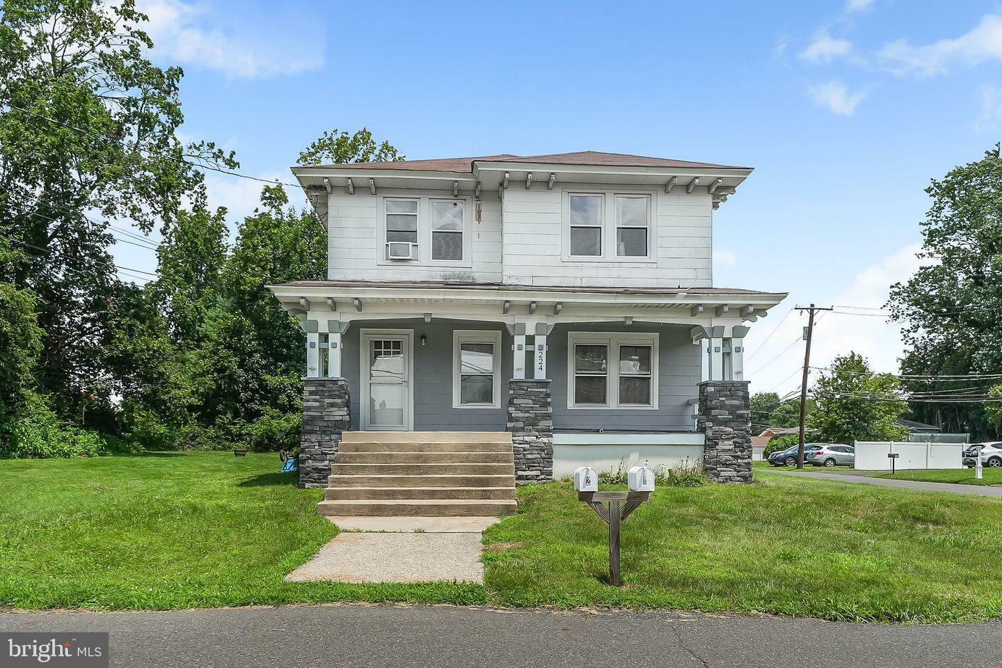 Property Photo: 224 Oakdale Avenue PA 19044
