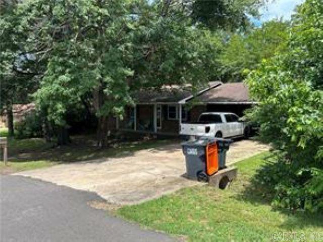Property Photo: 2902 N Erie Ave AR 72802