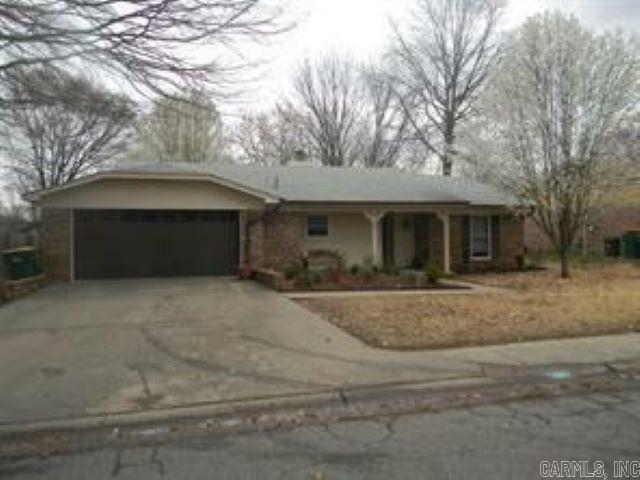 Property Photo: 1005 S Laredo Ave AR 72801