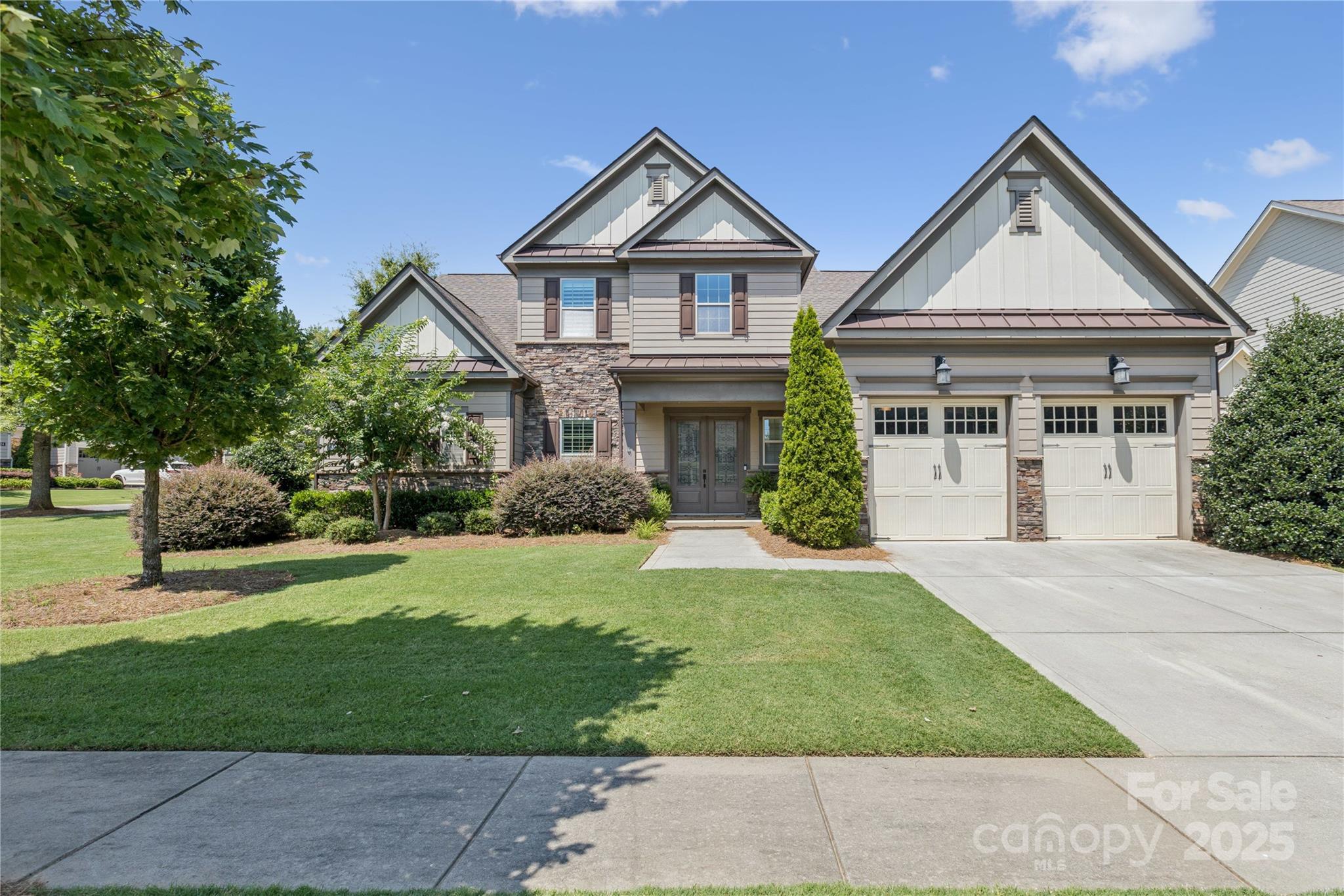 Property Photo: 307 Newington Court SC 29715
