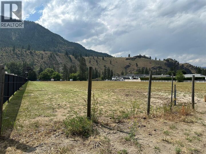 Property Photo: 1348 Cedar Street BC V0H 1R0