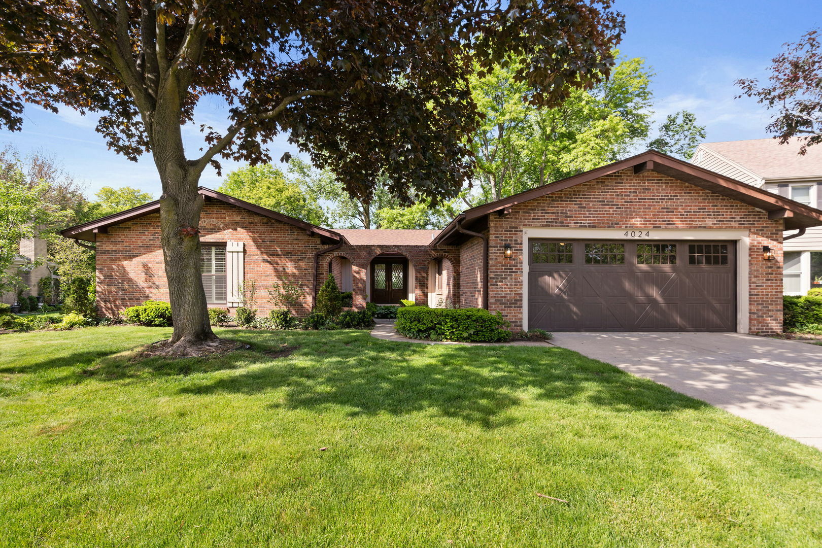 Property Photo:  4024 Picardy Drive  IL 60062 