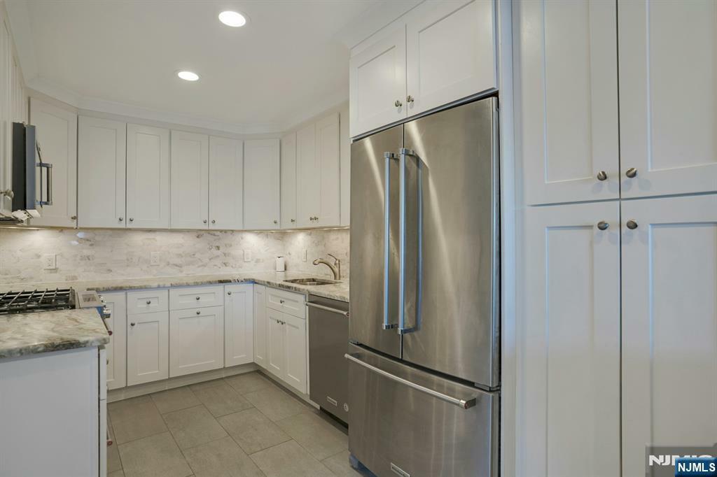 Property Photo: 1 Columbus Place 1 NJ 07010