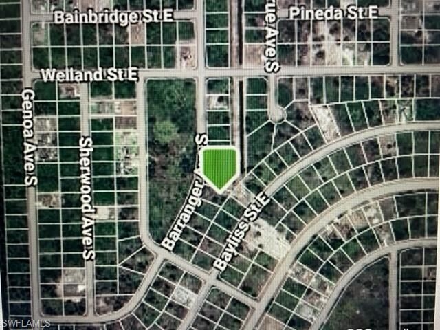 Property Photo: 557 Barranger Ave S FL 33974