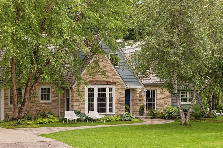 512 Janalyn Circle  Golden Valley MN 55416 photo