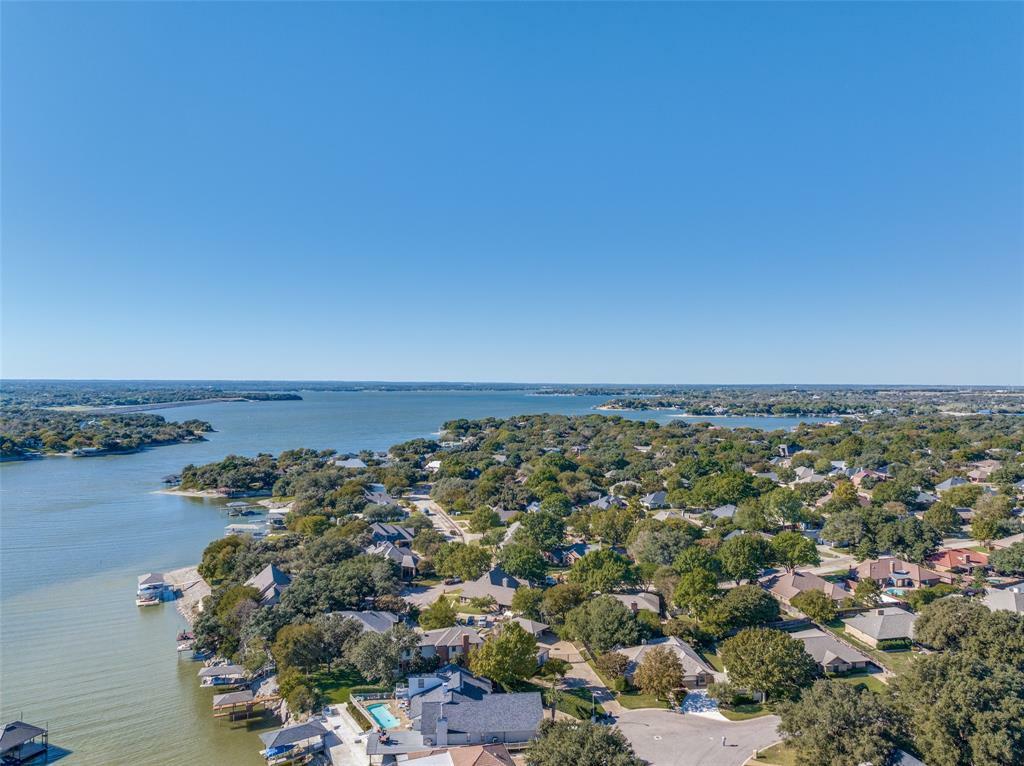 Property Photo: 8541 Woodlake Circle TX 76179