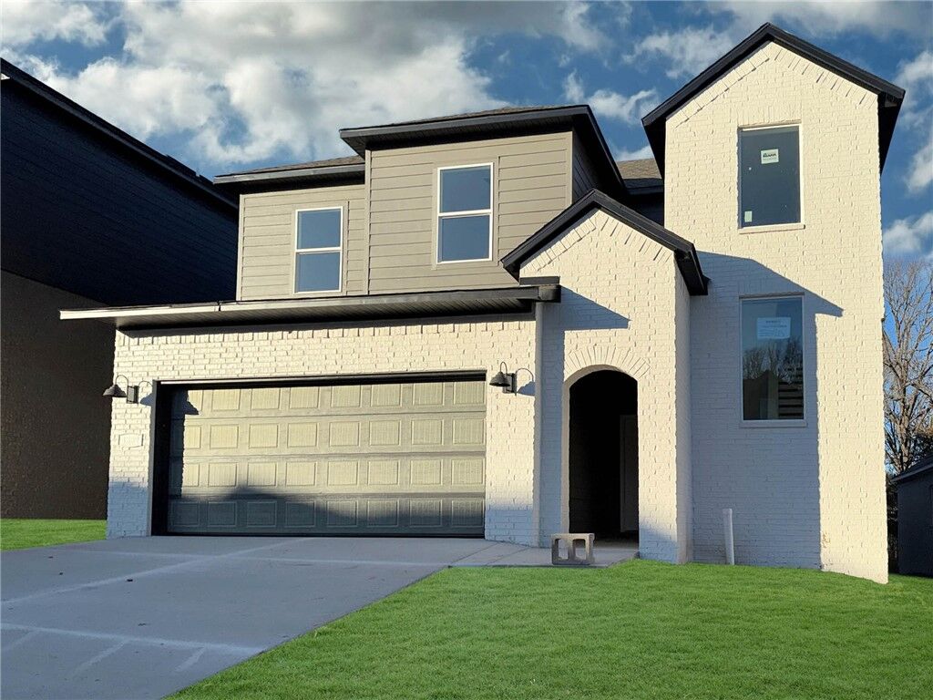 Property Photo: 1882 E Fiji Street AR 72701