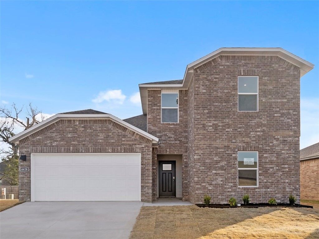 Property Photo:  4628 W Aurora Street  AR 72704 