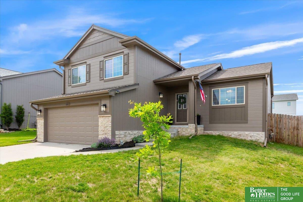Property Photo:  16501 Potter Street  NE 68007 