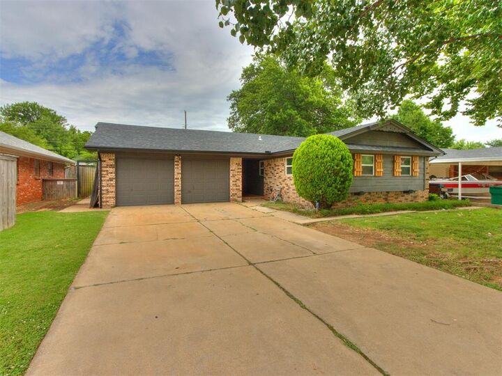 Property Photo:  1537 SW 80th Street  OK 73159 