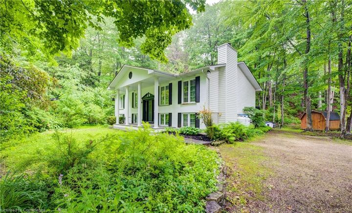 Property Photo: 46 Blairs Trail ON N2Z 0B3