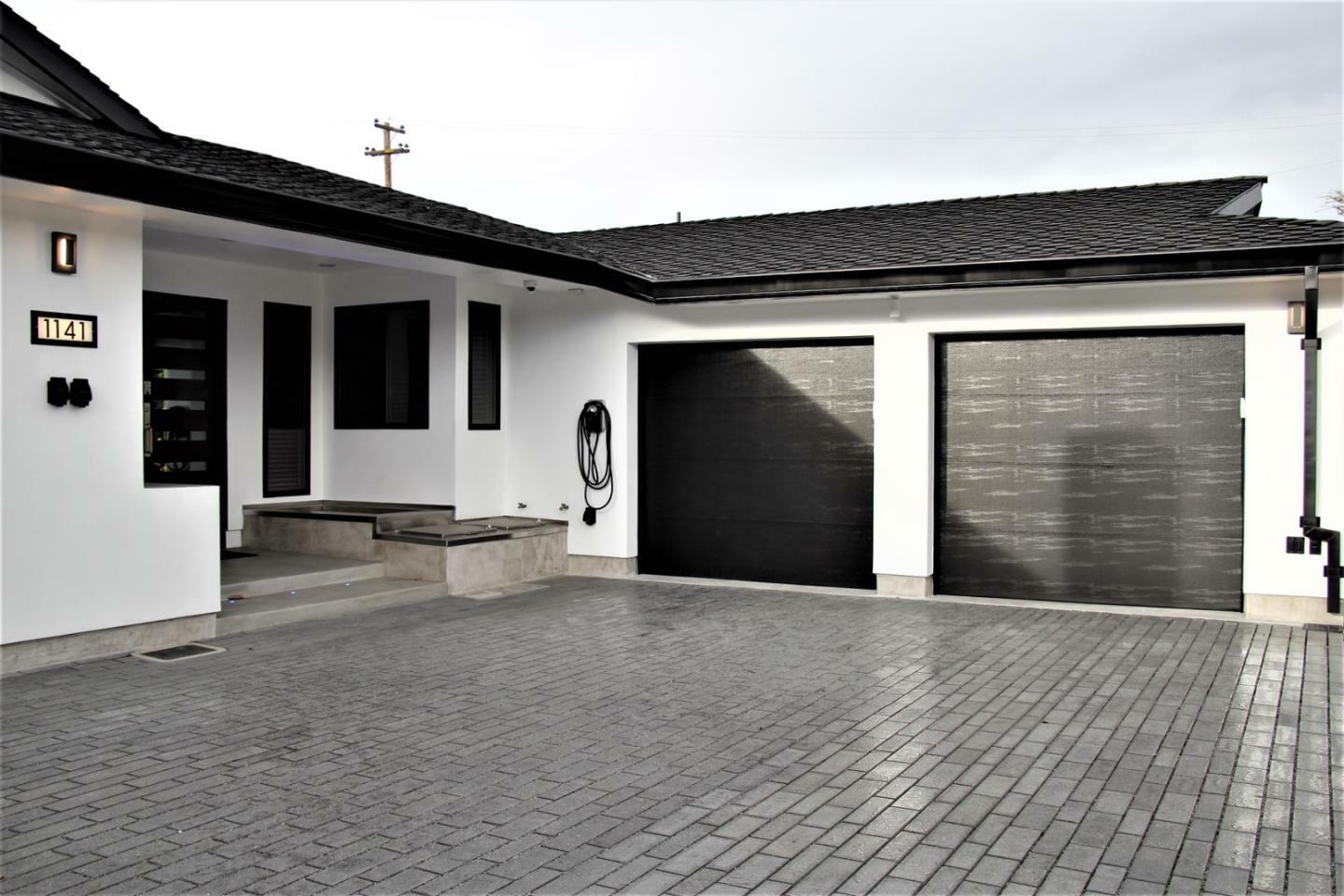 Property Photo:  1141 Saratoga Avenue  CA 95129 
