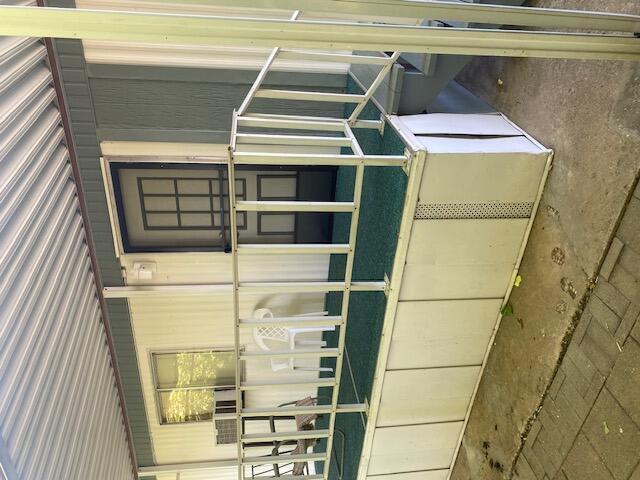7252 Whitehouse Drive  Anderson CA 96007 photo