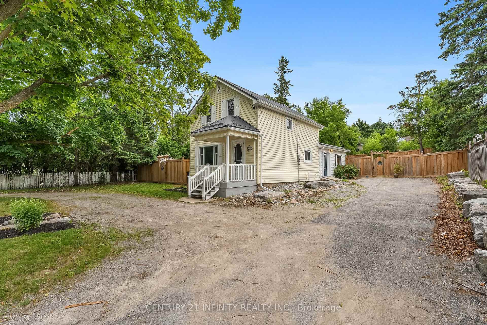 Property Photo: 128 Glengarry Road ON L0A 1A0