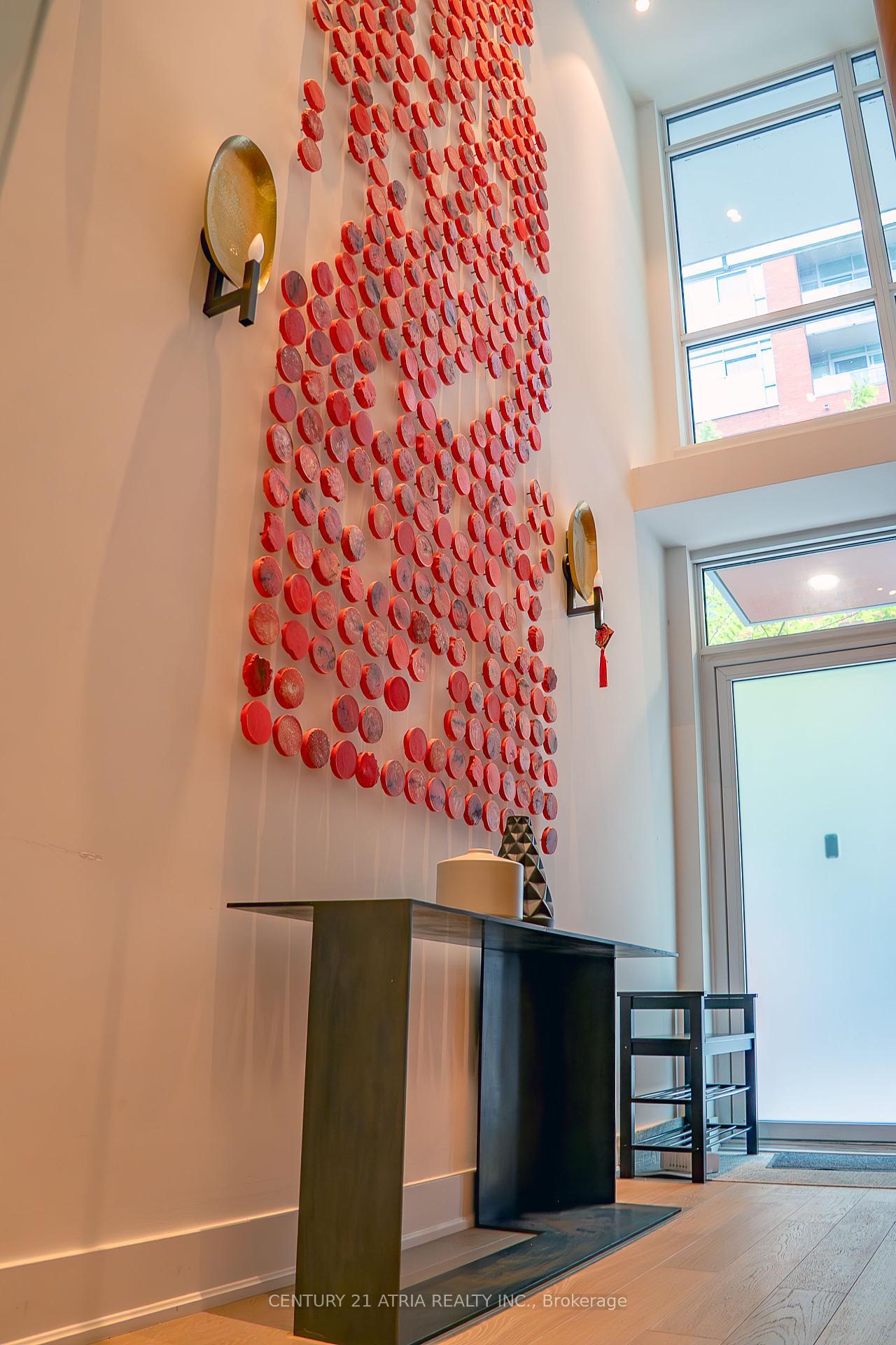Property Photo: 30 Nelson Street Th16 ON M5V 0H5