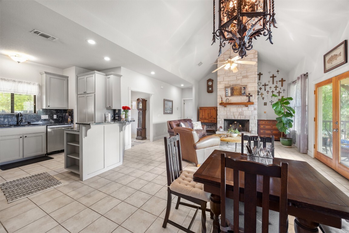 Property Photo: 29 Creek Side Drive TX 78676