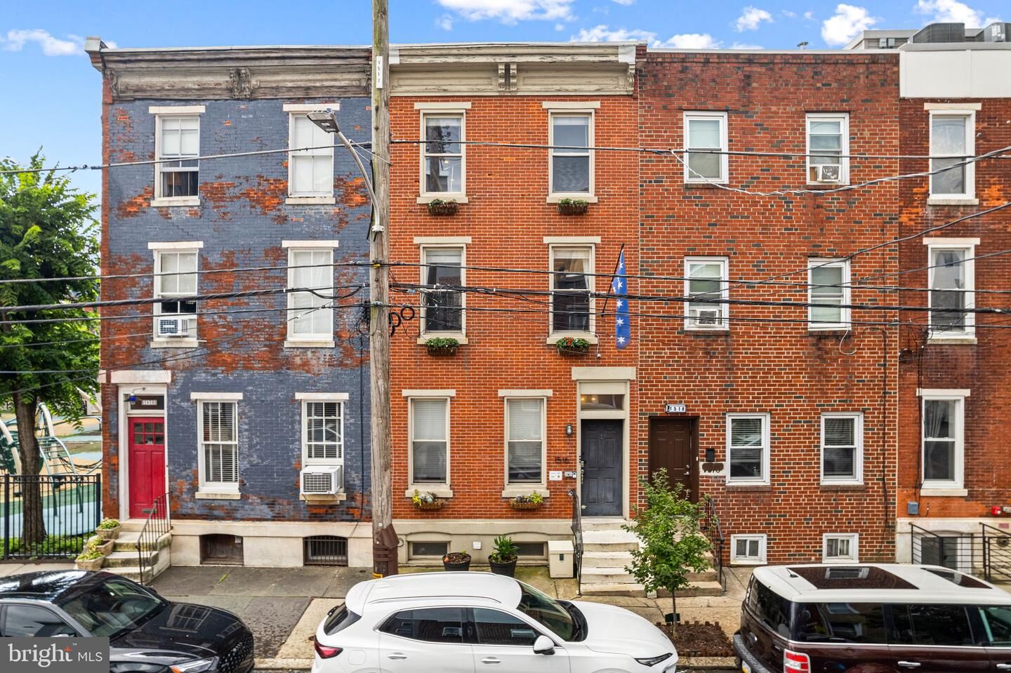 Property Photo:  1516 Catharine Street 3  PA 19146 
