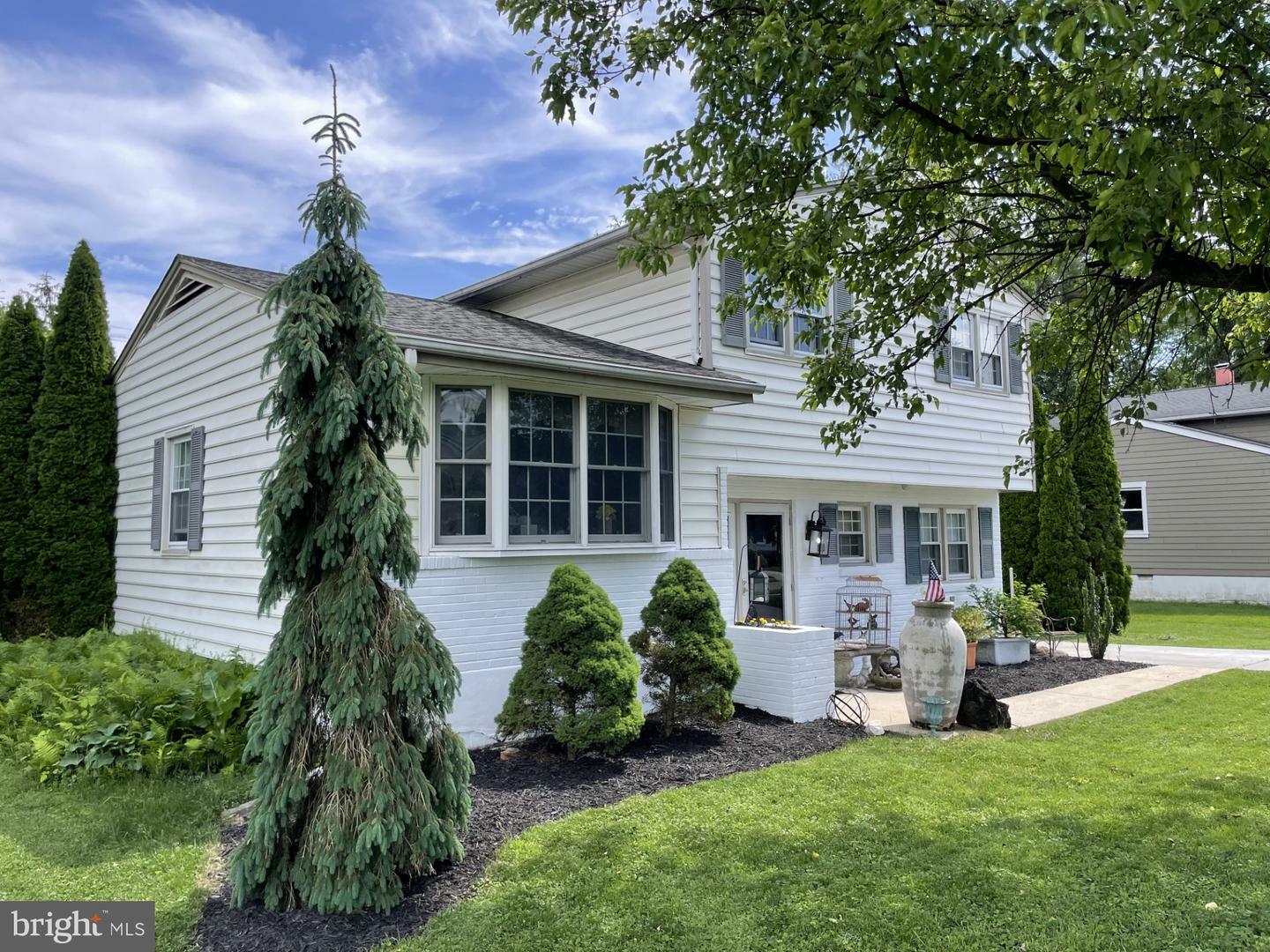 Property Photo: 829 Kellogg Road MD 21093