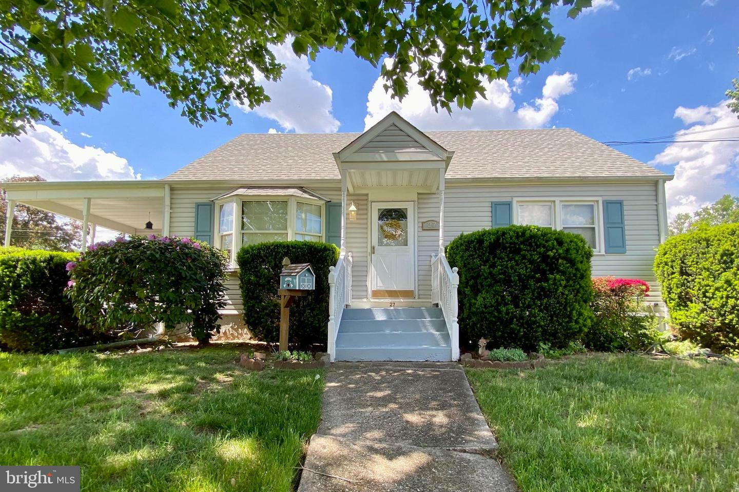 27 Olden Terrace  Hamilton NJ 08610 photo