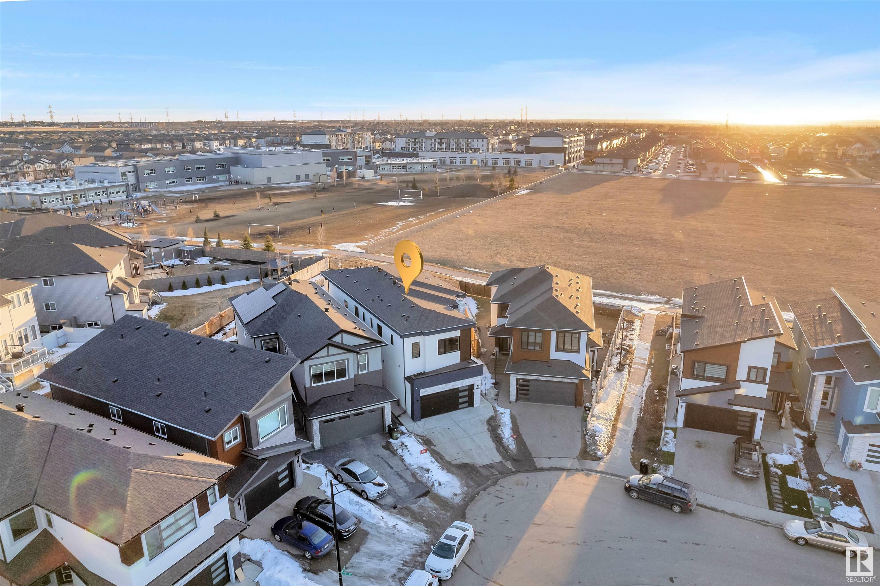 Property Photo: 1704 19 Street NW AB T6T 2N1